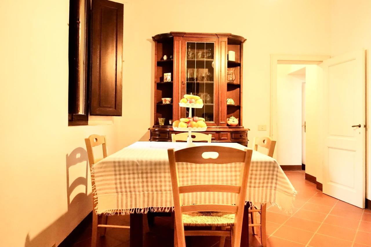 Villa Buonsignori - Wine & Olive Oil Farm Corsano  Buitenkant foto